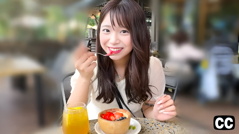 FC2PPV-4728960-순종적이며, 귀여운 미소를 가진 순진한 미용사 일본 야동-노모자막